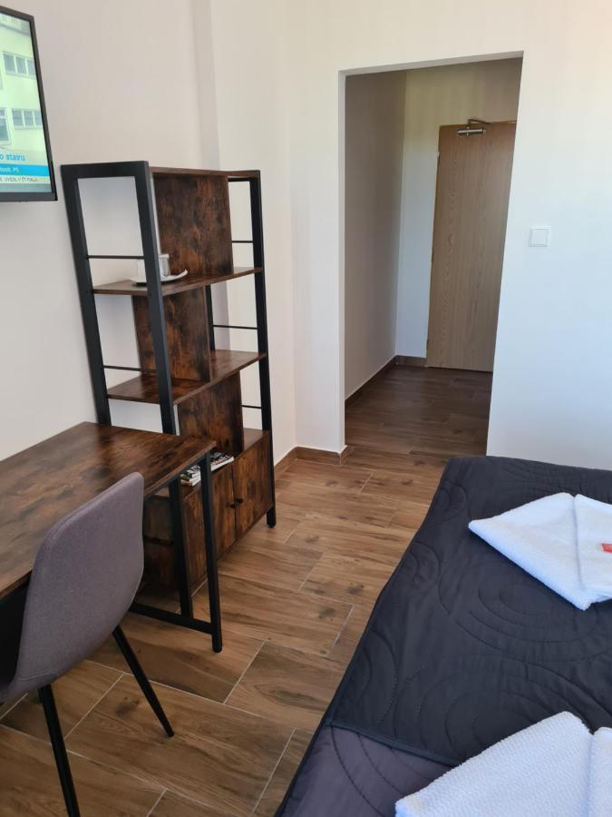 Hotel Montenegro Bruntal Ngoại thất bức ảnh