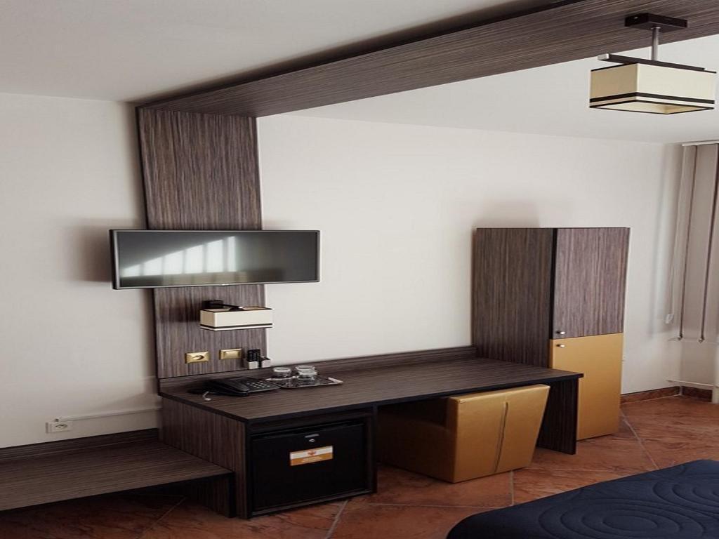 Hotel Montenegro Bruntal Ngoại thất bức ảnh